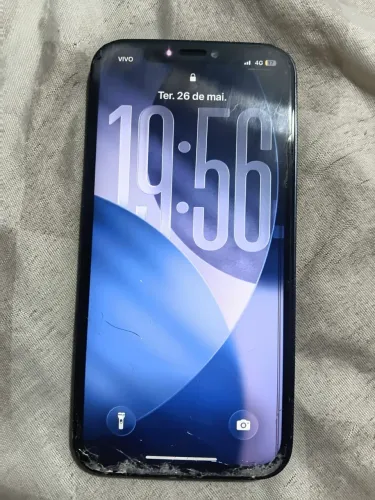 iPhone 12 64