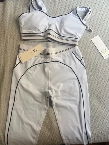 Conjunto branco ALO original. TAM G