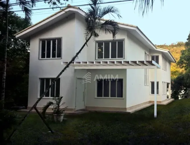 Casa à venda, 330 m² por R$ 2.500.000,00 - Pendotiba - Niterói/RJ