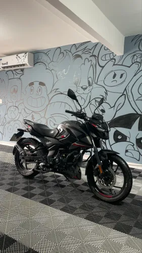 Bajaj N150