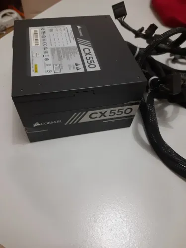 Fonte corsair CX 550W