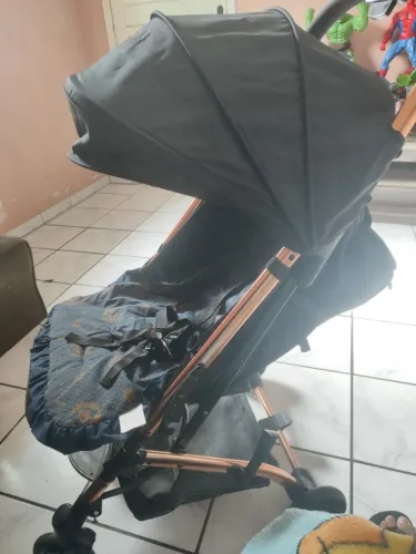 Carinho de bebê Burigotto
