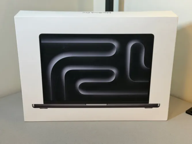 MacBook Pro 14? M5 Max 36GB 2TB SSD - Novo / Lacrado - Aceito troca