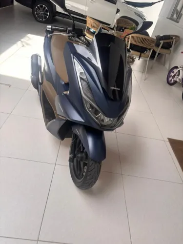 Honda PCX 160 DLX 2024