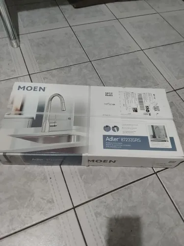 Torneira Moen 87233srs original ,nova na caixa . Acabamento em inox escovado