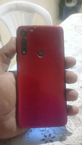 Moto g8 play