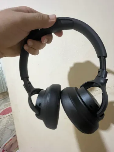 Headphone (fone) JBL Tune 780NC Bluetooth (C/ Cancelamento de Ruído) - Praticamente Novo