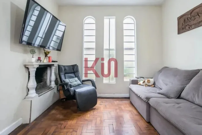 Imperdível: Casa à venda em SP, Cambuci, 5 quartos, 2 suítes, 4 banheiros, 4 vagas, 213,07