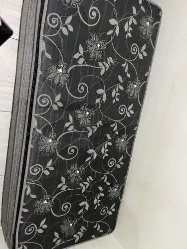 Cama solteiro