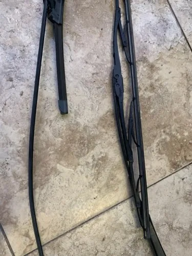 par/braço limpador/parabrisa vw fox 2003/2009 original