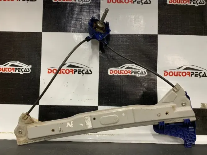 Máquina de Vidro Manual Diant Dir Saveiro 09 à 19 5u3837402