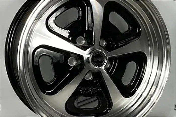 Jogo de Rodas American Racing 500 VN 501 Aro 17 / Talas 7" e 8" / Furação 5x114,3 / Off-se