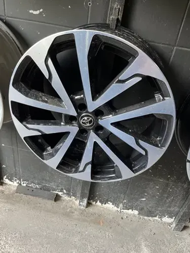 Roda Corolla aro 20 Black diamantada.