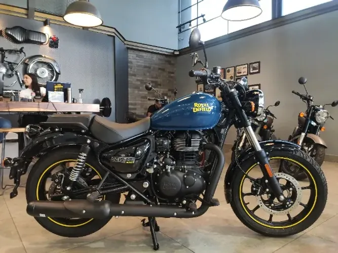 Meteor 350 Fireball Blue