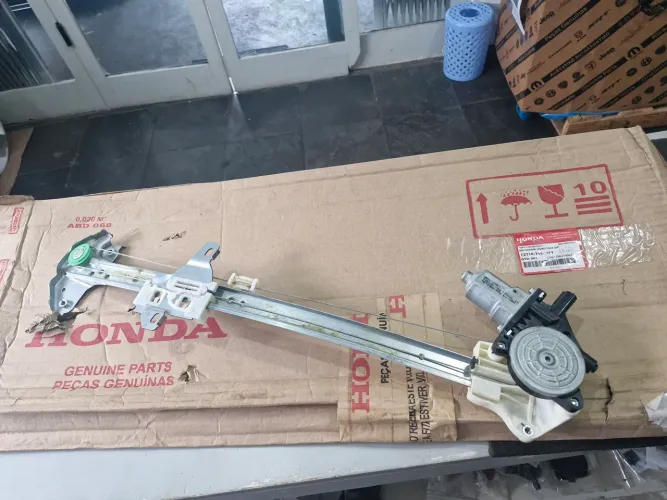 Máquina de vidro elétrico Honda City 15/21 traseiro direito ref 72710-T9L-M11