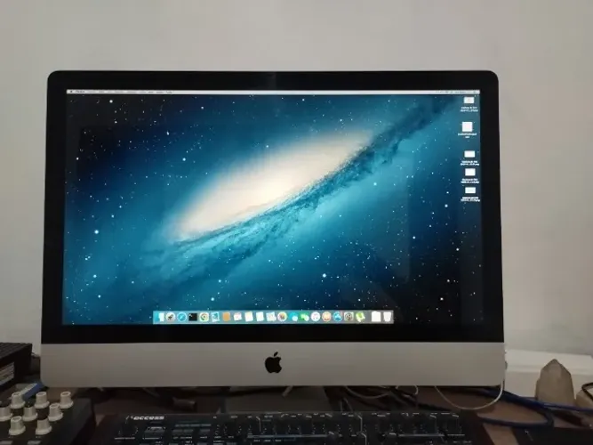 Imac (27-inch, Mid 2011)