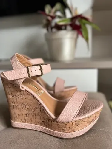 Sandália Anabela Vizzano Cortiça Rosa