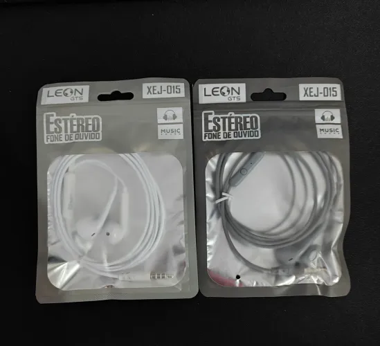 Fone de Ouvido com Microfone KIT 2 Unidades Estéreo com Fio
