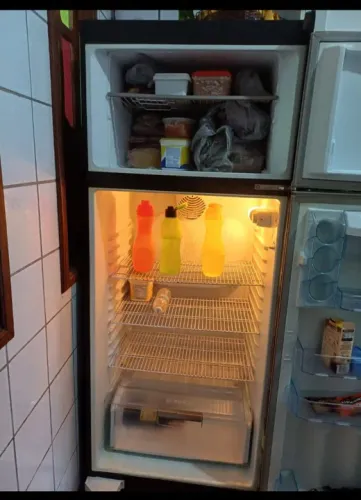 Geladeira Bosch 450l funcionando perfeitamente 