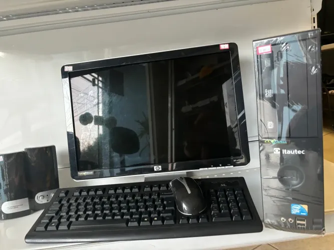 Computador Completo CPU Itautec Intel Core i5-660 04Gb SSD 120Gb Monitor 19? Pol. 