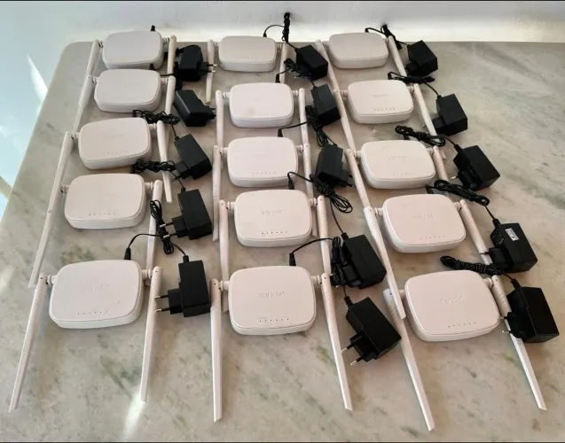 KIT 10 ROTEADORES TENDA N301 (USADOS)