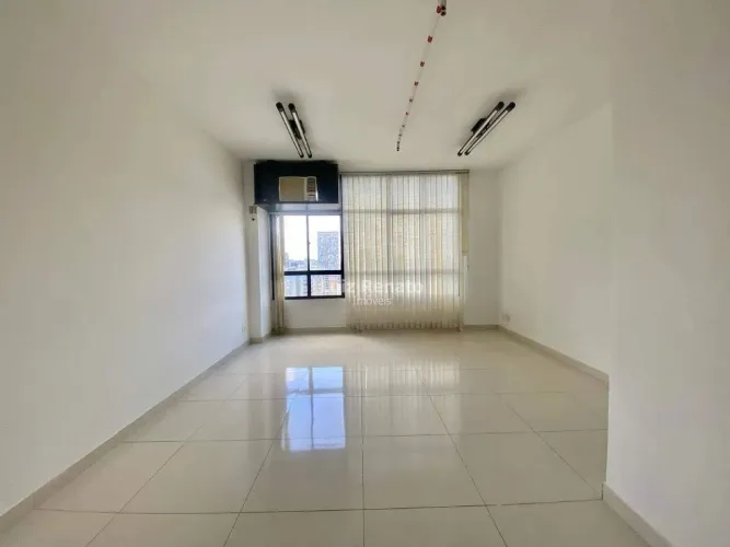 Apartamento à venda no bairro Centro