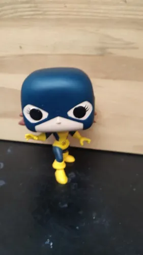 funko pop marvel girl 503 80 anos