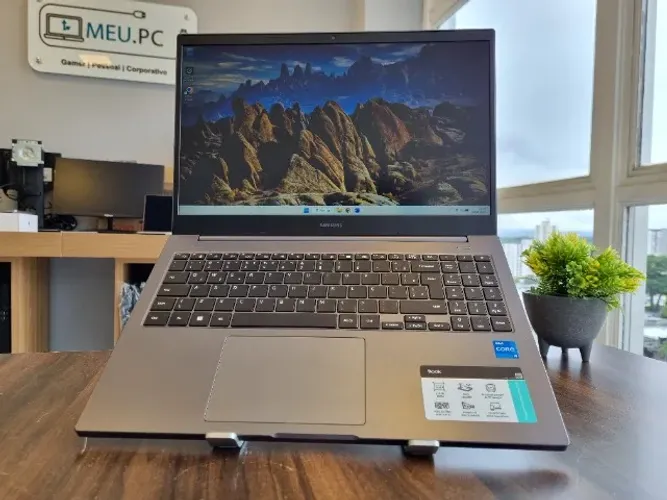 Notebook Samsung Book NP550XDA - Core i5 | 11ª geração | 256GB SSD | 8GB DDR4
