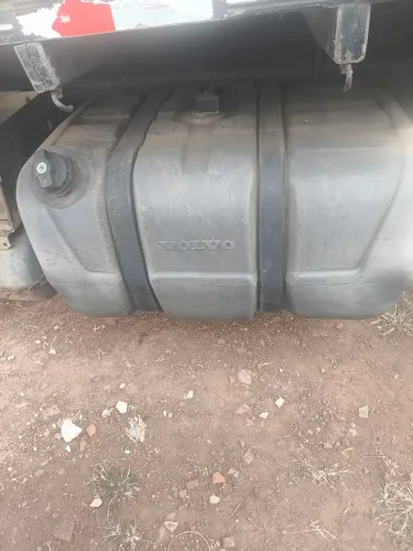 TANQUE DE COMBUSTIVEL CAMINHÃO VOLVO VM