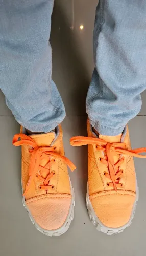 Tênis da Schutz Laranja!