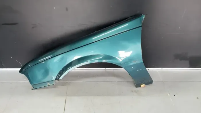 Paralama esquerdo motorista GM Monza Tubarão bicudo 92 a 96 com detalhes LEIA