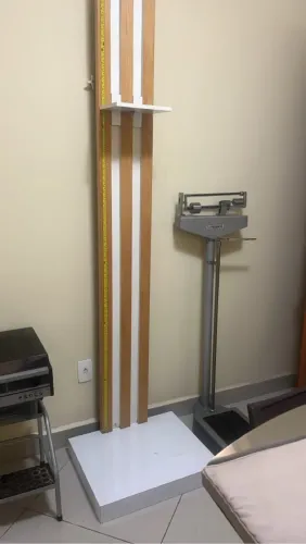 Vendo régua para criança e adulto