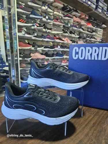 Tênis Olympikus VeloZ 3- Preto e Branco