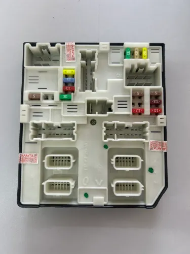 Caixa de Fusível - Master 2.3 / 2014-P