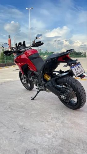Ducatti 950s ano 2020 novíssima 