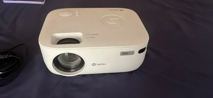 Projetor betec 950