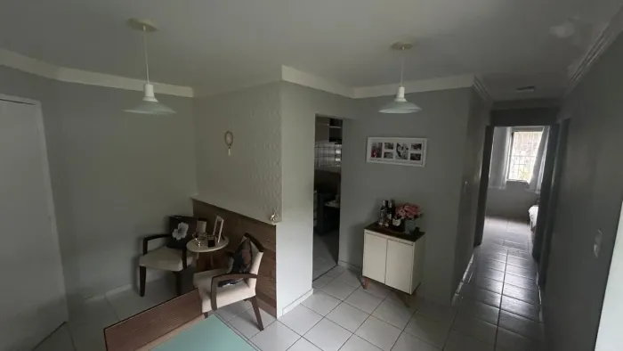 Vendo Apartamento no Eduardo Gomes 