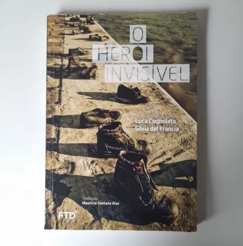 Livro O Herói Invisível - Perfeito estado