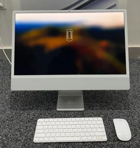 lMac M3 24 8GB/ 256SSD