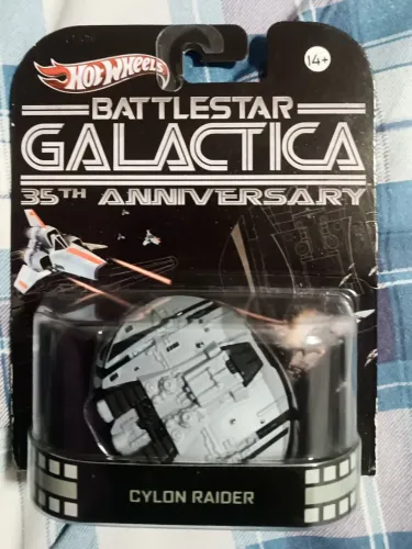 Miniatura Cyclon Rider, série Battlestar Galactica, Hot Wheels, edição do 35° Aniversário