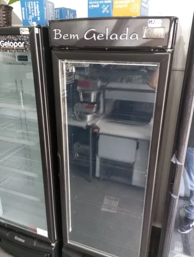 NZ. Cervejeira 572 litros com desembaçador no vidro GELOPAR