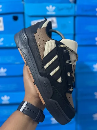 Adidas 2000 Premium