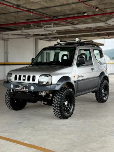 Suzuki Jimny 4S 1.3 16V 2012