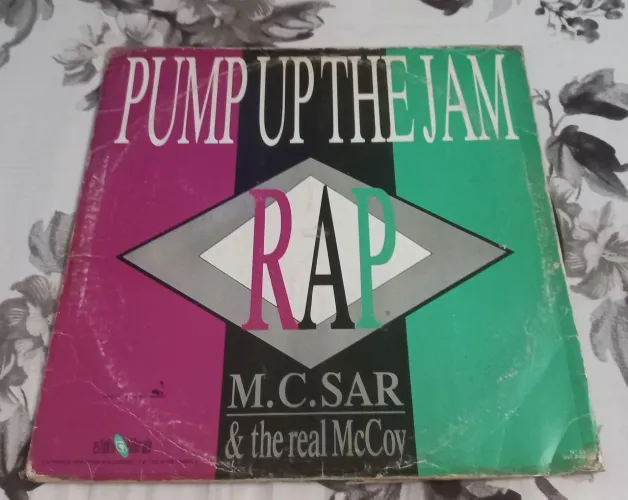 LP disco vinil MC Sar & The Real McCoy -Pump Up The Jam - Rap toca disco radiola vitrola 