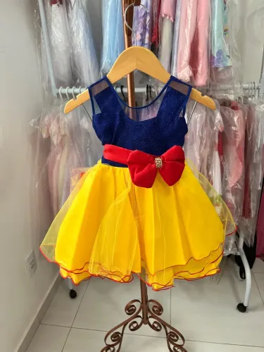 Vestido Infantil Temático Branca de Neve
