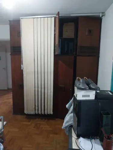 Persiana vertical bege