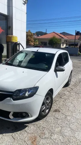 Carro pra alugar 