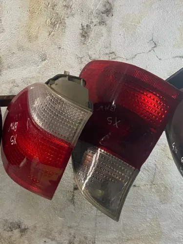 Par de Lanternas - BMW X5 2005
