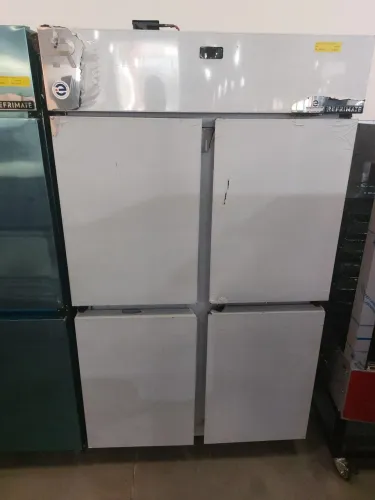 Câmera fria para congelados 4 portas 600 litros nova