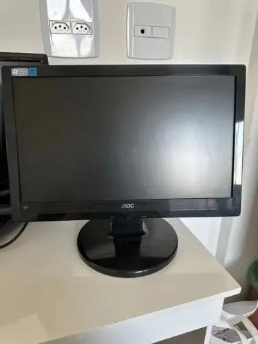 Monitor Computador AOC 1619SWA LCD 15.6" - Preto - Widescreen